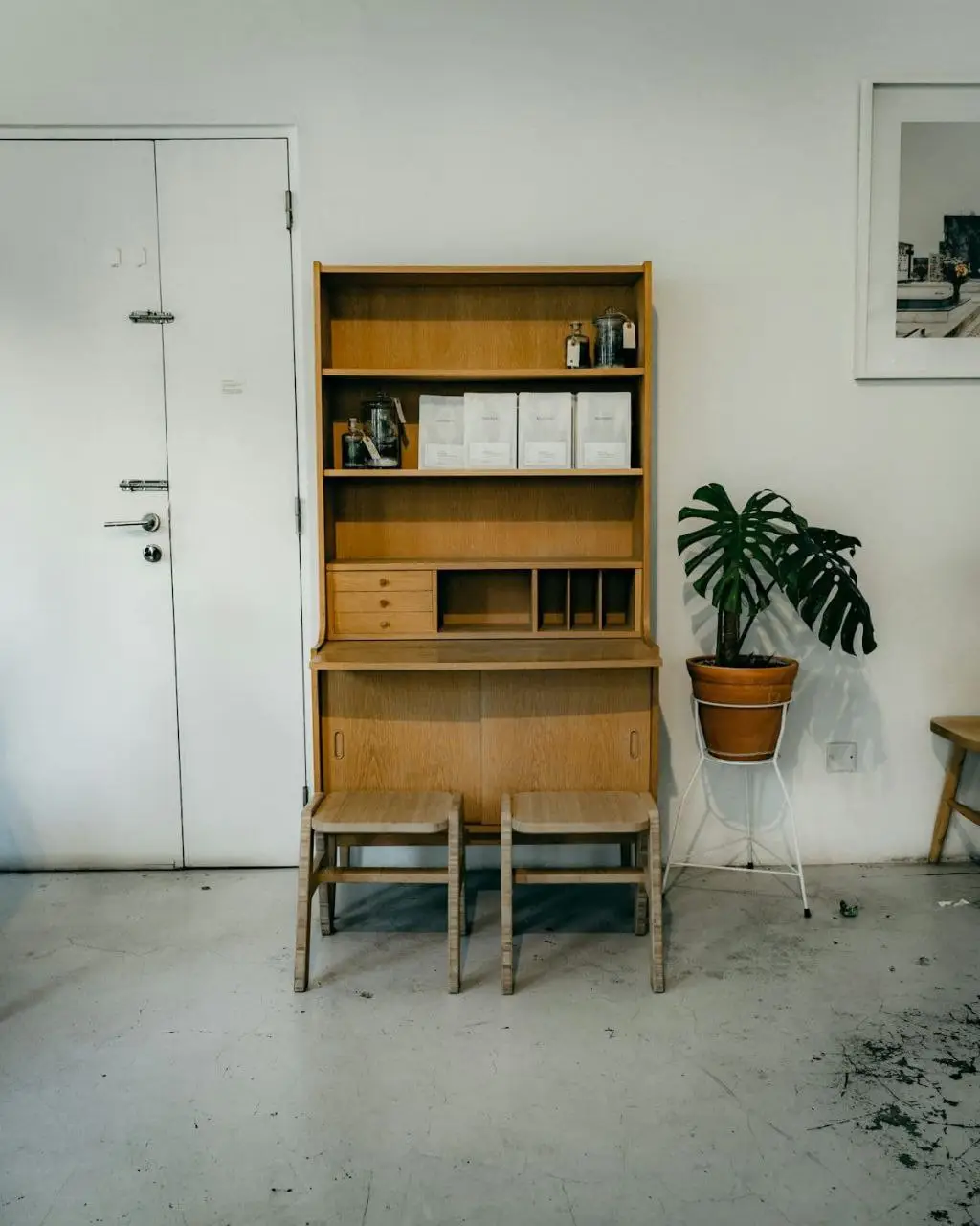 image showing a eco-friendly setup for remote workers